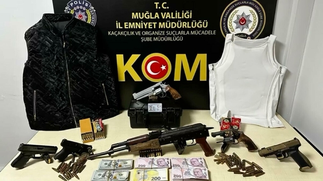 Bodrum'da aranan şüphelilere villada operasyon; 3 tutuklama