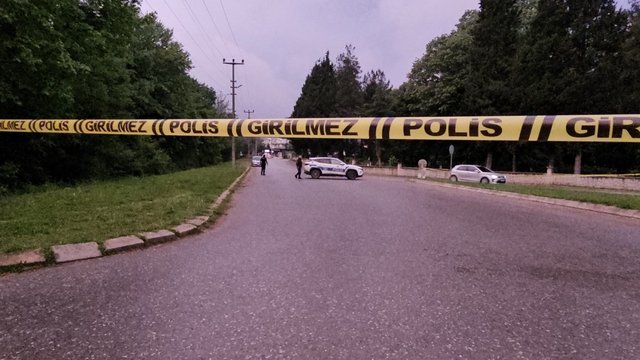 Sakarya'da silahlı saldırıya uğrayan motosikletli yaralandı