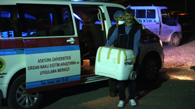 Kars'ta vefat eden 64 yaşındaki hastanın organları vasiyeti üzerine 3 hastaya umut olacak