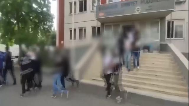 Diyarbakır merkezli 5 ilde silahlı organize suç örgütüne operasyon; 19 tutuklama