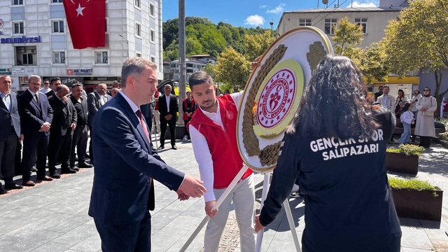 Samsun'un ilçelerinde 19 Mayıs Atatürk'ü Anma Gençlik ve Spor Bayramı kutlandı
