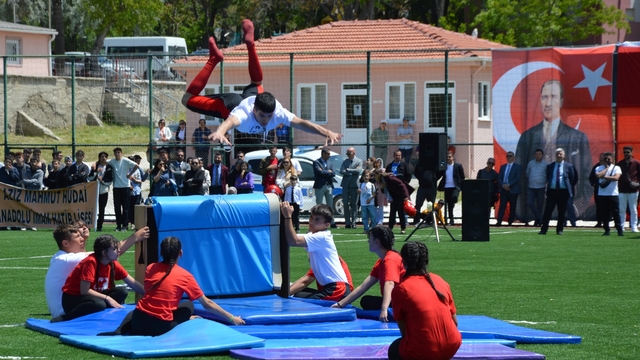 Sivrihisar'da 19 Mayıs Atatürk'ü Anma Gençlik ve Spor Bayramı kutlandı
