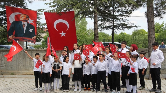 Konya'nın ilçelerinde19 Mayıs Atatürk'ü Anma Gençlik ve Spor Bayramı kutlandı