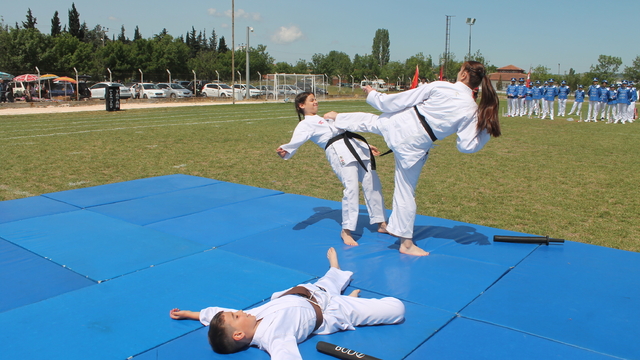Balıkesir'de 19 Mayıs Atatürk'ü Anma Gençlik ve Spor Bayramı kutlandı