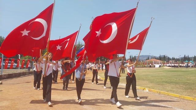 Muğla'da 19 Mayıs Atatürk'ü Anma, Gençlik ve Spor Bayramı kutlandı
