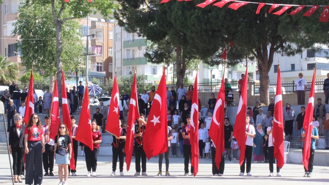 Mersin, Hatay ve Osmaniye'nin ilçelerinde 19 Mayıs törenlerle kutlandı