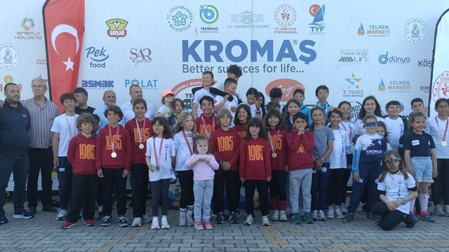 Tekirdağ'da Gençlik ve Spor Bayramı Yelken Yarışları yapıldı