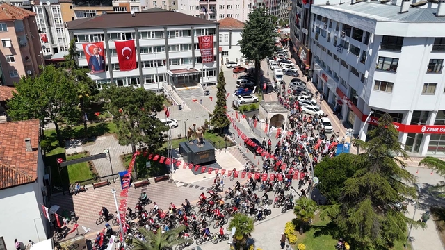 Bafra'da "19 Mayıs Bisiklet Turu" düzenlendi