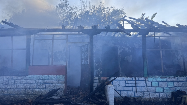 Edirne'de ev yangında kullanılamaz hale geldi