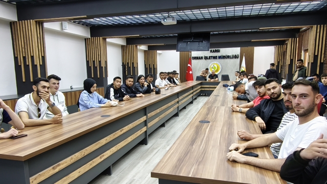Kargı'da üniversite öğrencilerinde Orman İşletme Müdürlüğü'ne teknik gezi