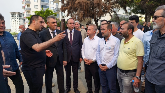 Mersin'de elektronik eşya fabrikasında yangın (2)