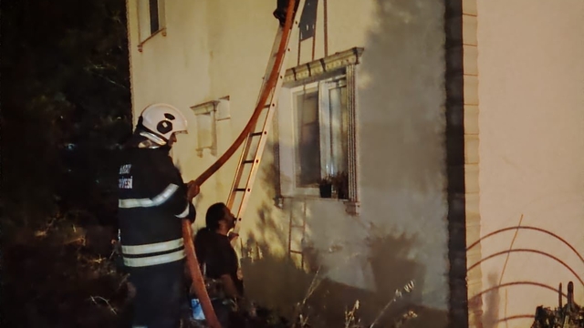 Hatay'da evde çıkan yangın söndürüldü