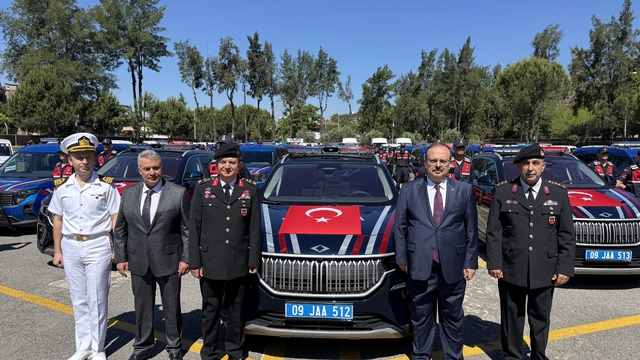 Aydın jandarmasının araç filosu güçlendi