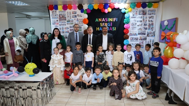 Orta'da anaokulu öğrencilerinin hazırladığı dönem sonu sergisi açıldı