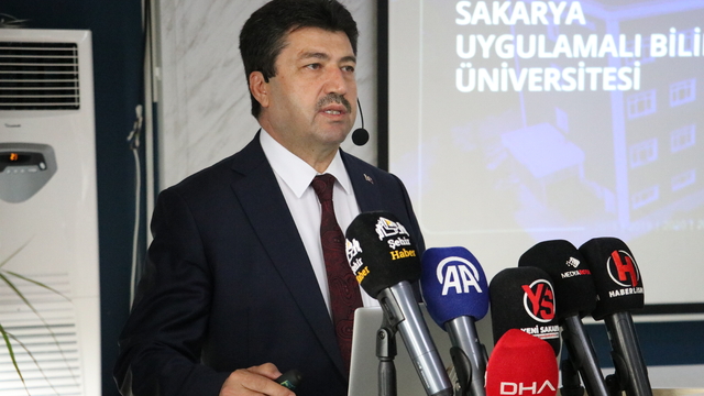 Sakarya Uygulamalı Bilimler Üniversitesi'nin 7 yıllık çalışması anlatıldı