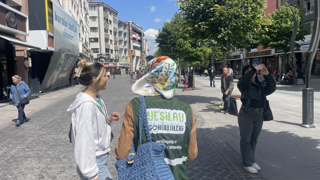 Bolu Yeşilay Şubesi, bağımlılıklara karşı farkındalık etkinliği düzenledi