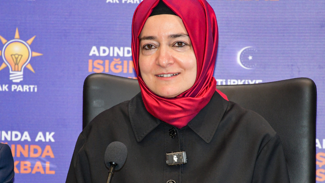 AK Parti Genel Başkan Yardımcısı Kaya, Adana'da Sosyal Politikalar İstişare Toplantısı'nda konuştu:
