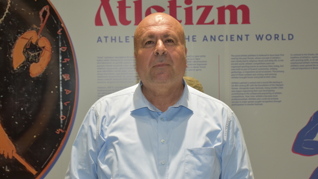 Antalya'da açılan "Anadolu'da Sporun Öyküsü" sergisi ziyaretçilerini ağırlıyor