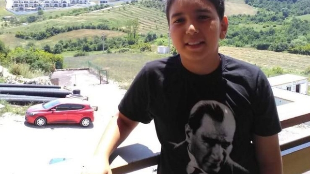 Yalova'da 7 yıl önce öldürülen Kerem'in arkadaşının annesi cinayet şüphesiyle yargılanmaya başlandı