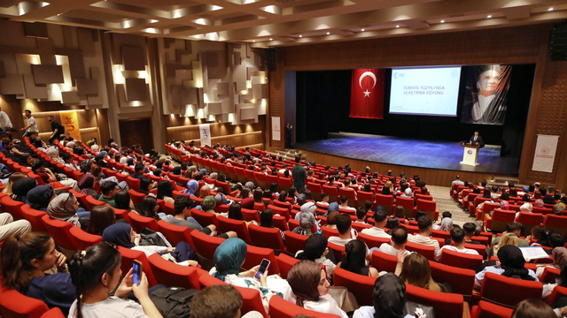 "Ufest Gaziantep" etkinliği GAÜN'de başladı
