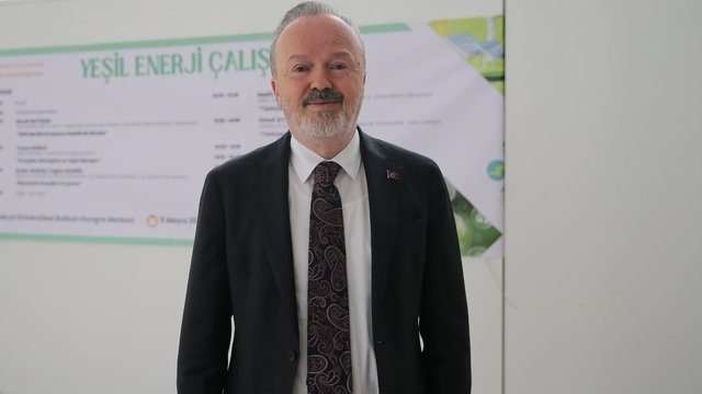 Türkiye yenilenebilir enerji kurulu gücünü 2035'e kadar 120 bin megavata çıkarmayı hedefliyor