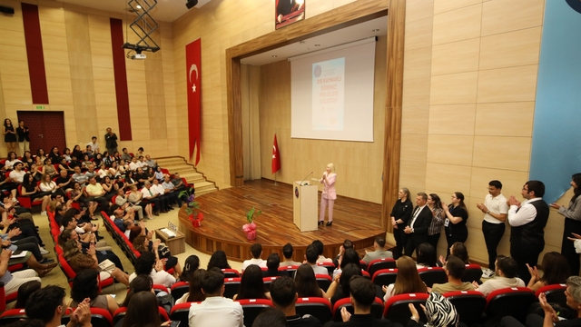 Akdeniz Üniversitesinde "Dış Kaynaklı Öğrenci Projeleri Çalıştayı" düzenlendi