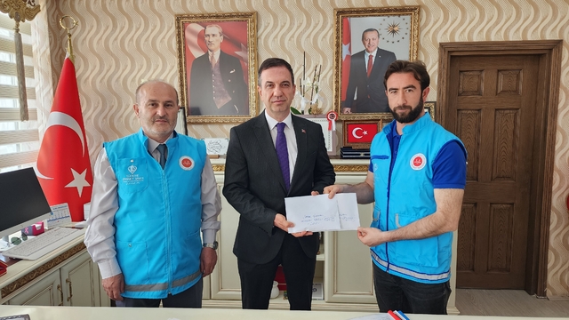 Suluova Kaymakamı Gürçam, Filistin'e kurban bağışında bulundu