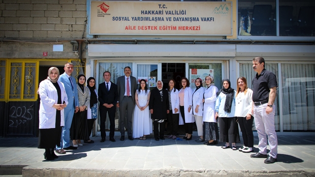 Hakkari'de 20 kadın, katıldığı kursta okuma yazma öğrendi