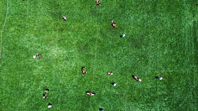 Afyonkarahisar'daki 42. Karaadilli Yağlı Güreşleri'nin başpehlivanı Feyzullah Aktürk oldu