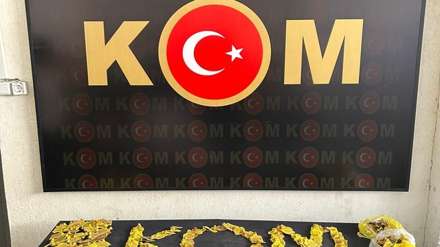 Ağrı'da usulsüz şekilde hayvan sevki yaptıkları iddiasıyla 9 şüpheli yakalandı