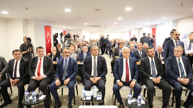 Karabük'te bölge esnafının sorunları ve çözüm önerileri görüşüldü