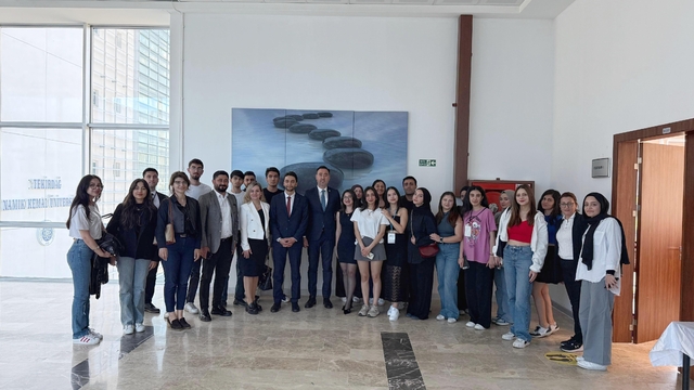 Tekirdağ Baro Başkanı Gürcün, üniversite öğrencileriyle bir araya geldi