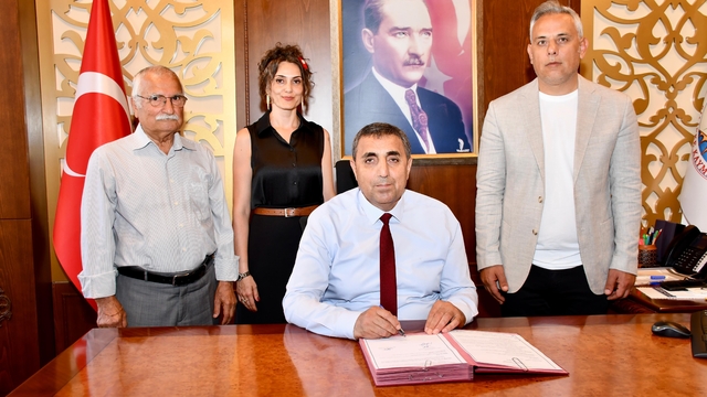 Silifke'de Kabasakallı İlk ve Ortaokulu'nun tadilatı için protokol imzalandı
