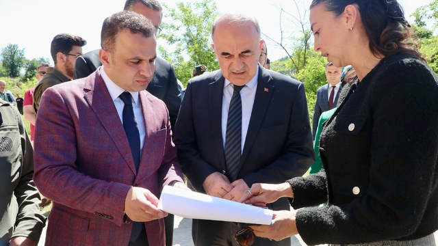 Ordu Valisi Erol, sahipsiz hayvanlar için yapılan bakım merkezlerini incelendi