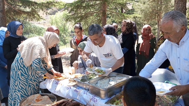 Keban'da piknik etkinliği