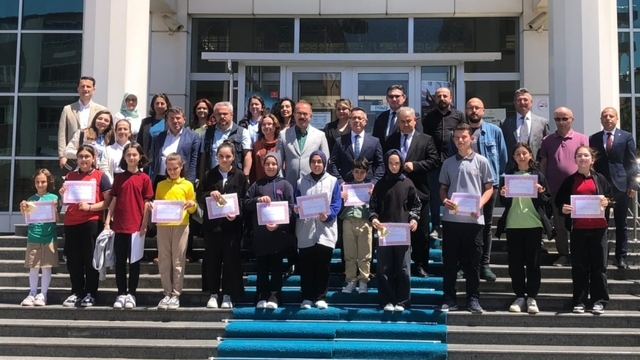 Bulancak'ta kitap okuma yarışması düzenlendi