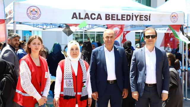 Alaca'da Gazze halkı için kermes açıldı