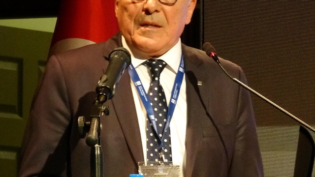 'Depreme direnci belirsiz yapı stokumuz bir an önce iyileştirilmeli'