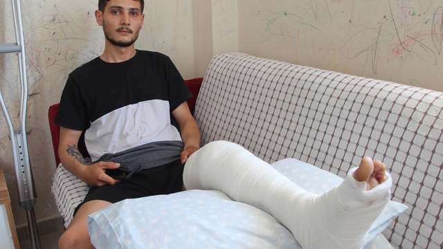 Otomobilin çarpmasıyla sakat kaldı; kaçan sürücü bulunamadı