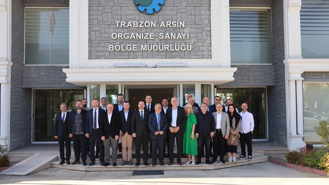 Trabzon'da ihracatçılar panelde bir araya geldi