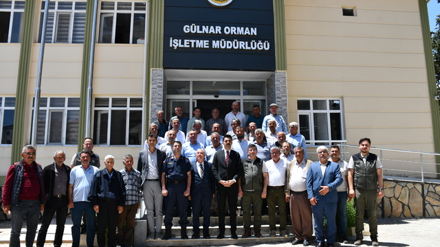 Gülnar'da muhtarlar orman yangınlarına karşı bilgilendirildi