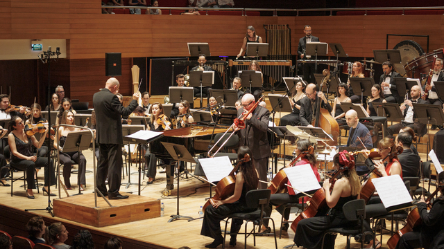 Olten Filarmoni Orkestrası sezon finalinde Nils Landgren'i ağırladı