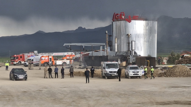 Erzurum'da asfalt üretim tesisinde gaz sıkışması kaynaklı patlama: 1 ölü, 1 yaralı