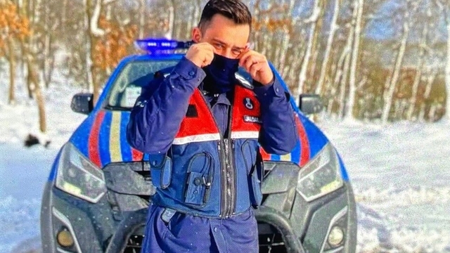 Astsubay, derede boğuldu