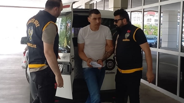 Manisa'da anahtar kopyalayarak hırsızlık yapan şüpheli tutuklandı