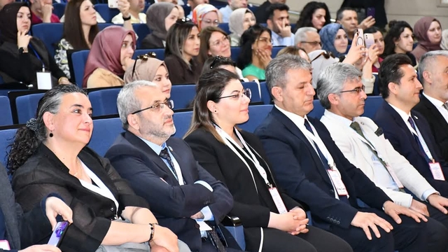 Çorum'da Ulusal Pozitif Psikoloji Sempozyumu başladı