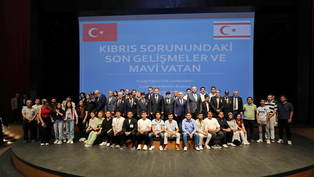Gaziantep'te "Mavi Vatan ve Kıbrıs" konferansı gerçekleştirildi
