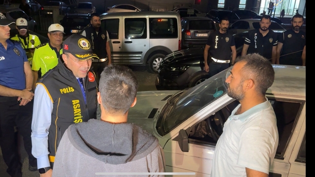 Şanlıurfa'da 1073 polisin katılımıyla "Huzur-63" uygulaması yapıldı