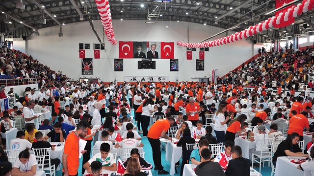 Akıl ve Zeka Oyunları Turnuvası Türkiye Şampiyonası, Kars'ta başladı