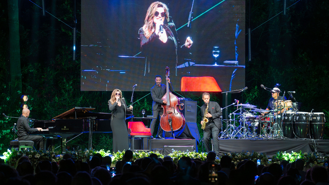 8. Antalya Akra Caz Festivali'nde Melody Gardot sahne aldı